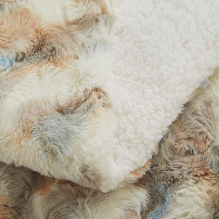 Lynx Faux Fur Throw